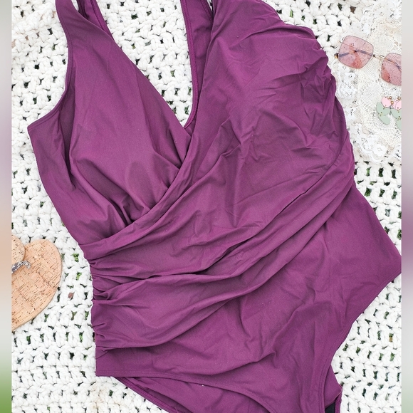 L. L. Bean Swimsuit - Picture 1 of 6